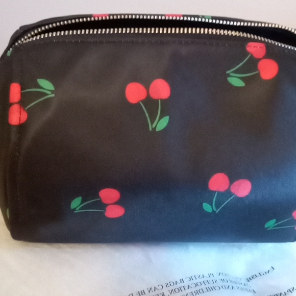 Kate Spade  BOGO - Picture 5 of 6